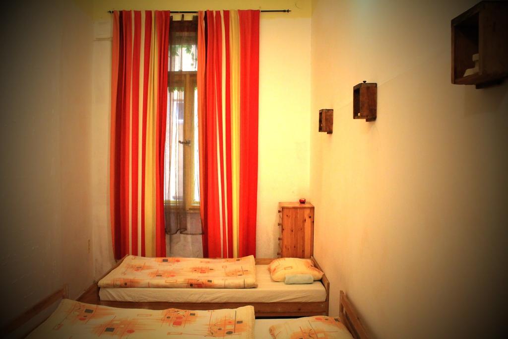 Downtown Hostel Budapeszt Zewnętrze zdjęcie